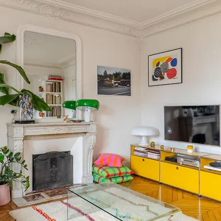 Apartment Veeve - Curves & Colours Paris