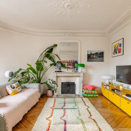 Apartment Veeve - Curves & Colours Paris